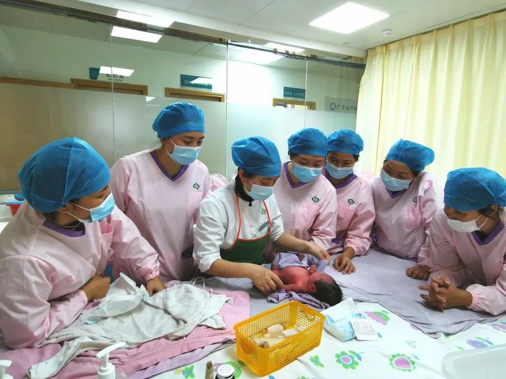 泰宁县妇婴监护型护送